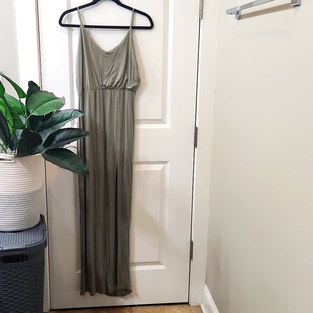 NWOT, Lulus, Medium, Army Green, Maxi Dress